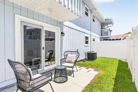 742 Laurel Bay Circle New Smyrna Beach FL 32169