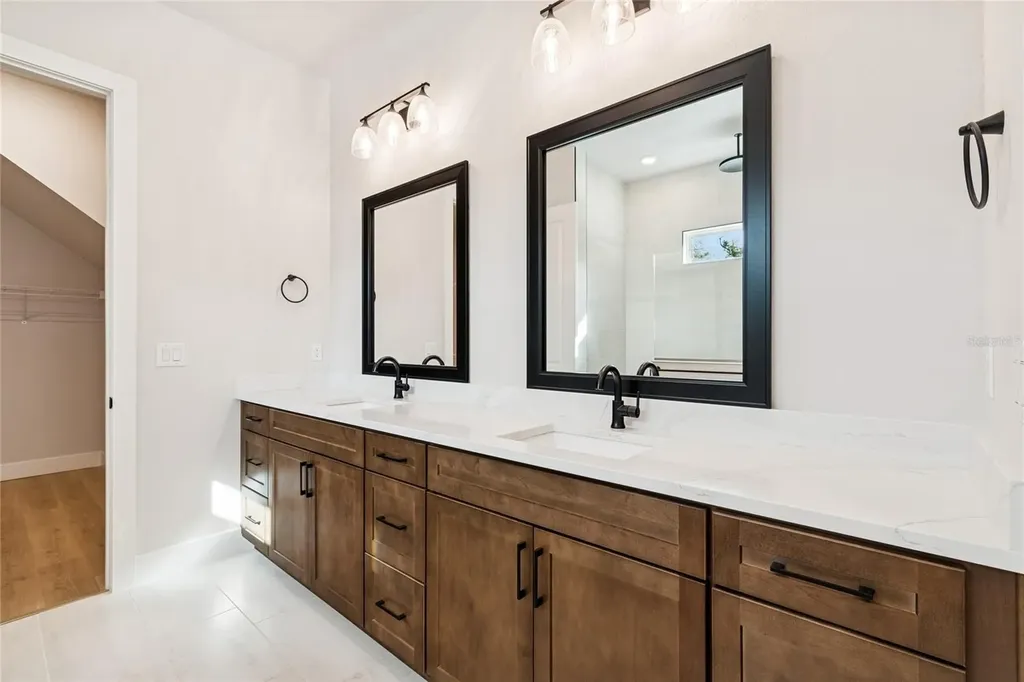 1104 W Ohio Avenue Tampa FL 33603
