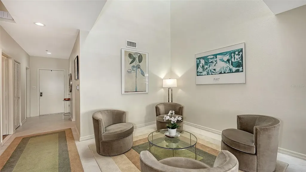 1916 Harbourside Drive Longboat Key FL 34228