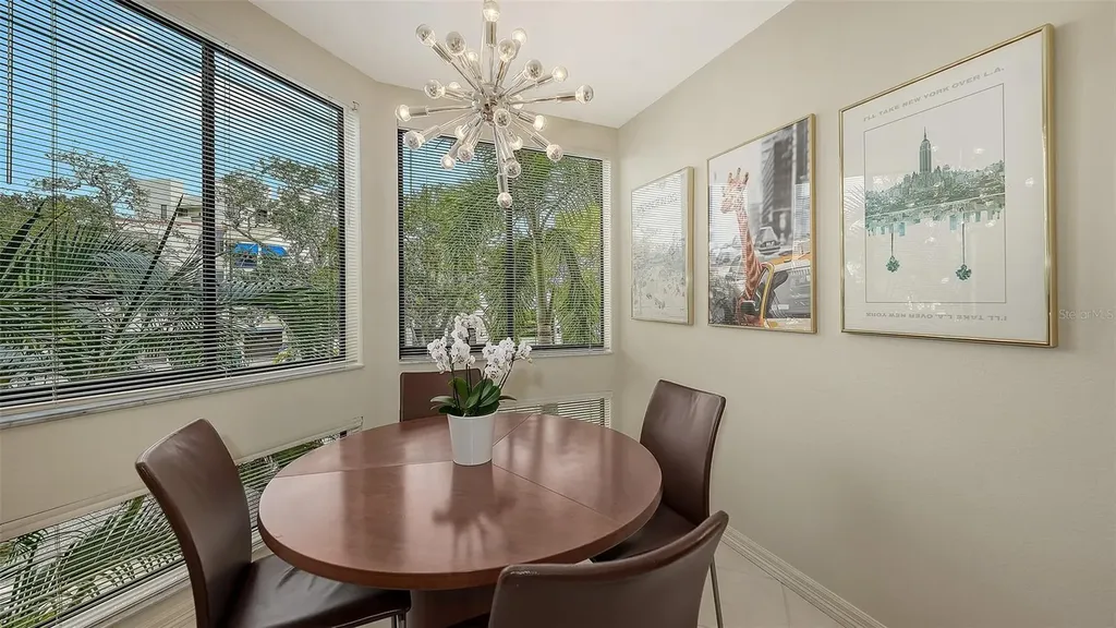1916 Harbourside Drive Longboat Key FL 34228