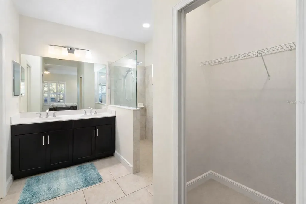 12335 Whisper Lake Drive Bradenton FL 34211