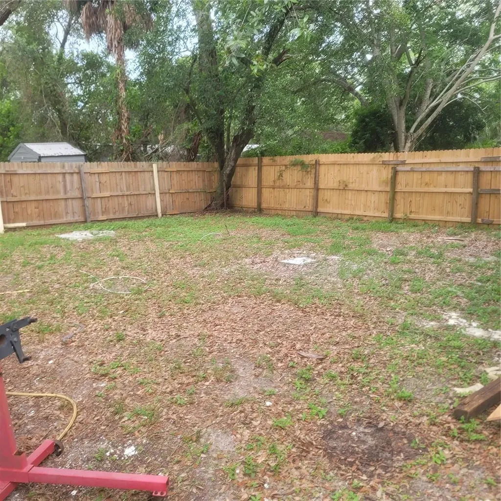 Tampa FL 33610