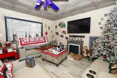 613 Land Avenue Longwood FL 32750