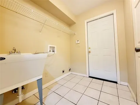 2008 N Albany Avenue Tampa FL 33607