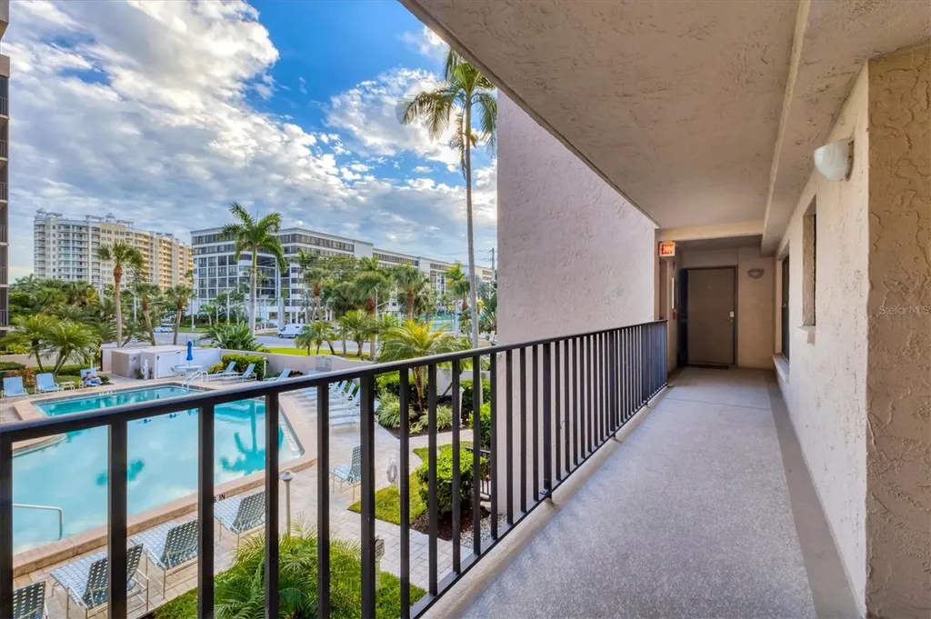 1001 Benjamin Franklin Drive Sarasota FL 34236