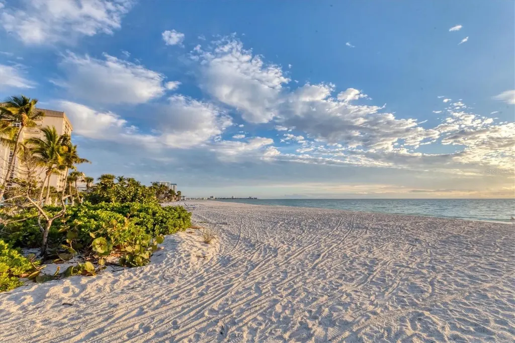 1001 Benjamin Franklin Drive Sarasota FL 34236