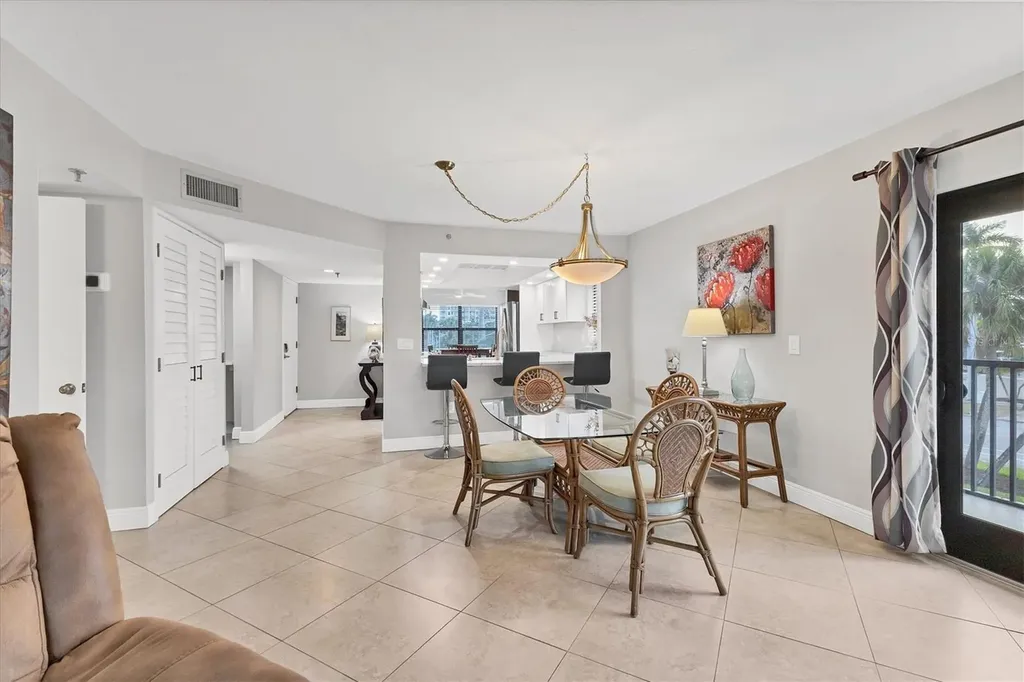 1001 Benjamin Franklin Drive Sarasota FL 34236