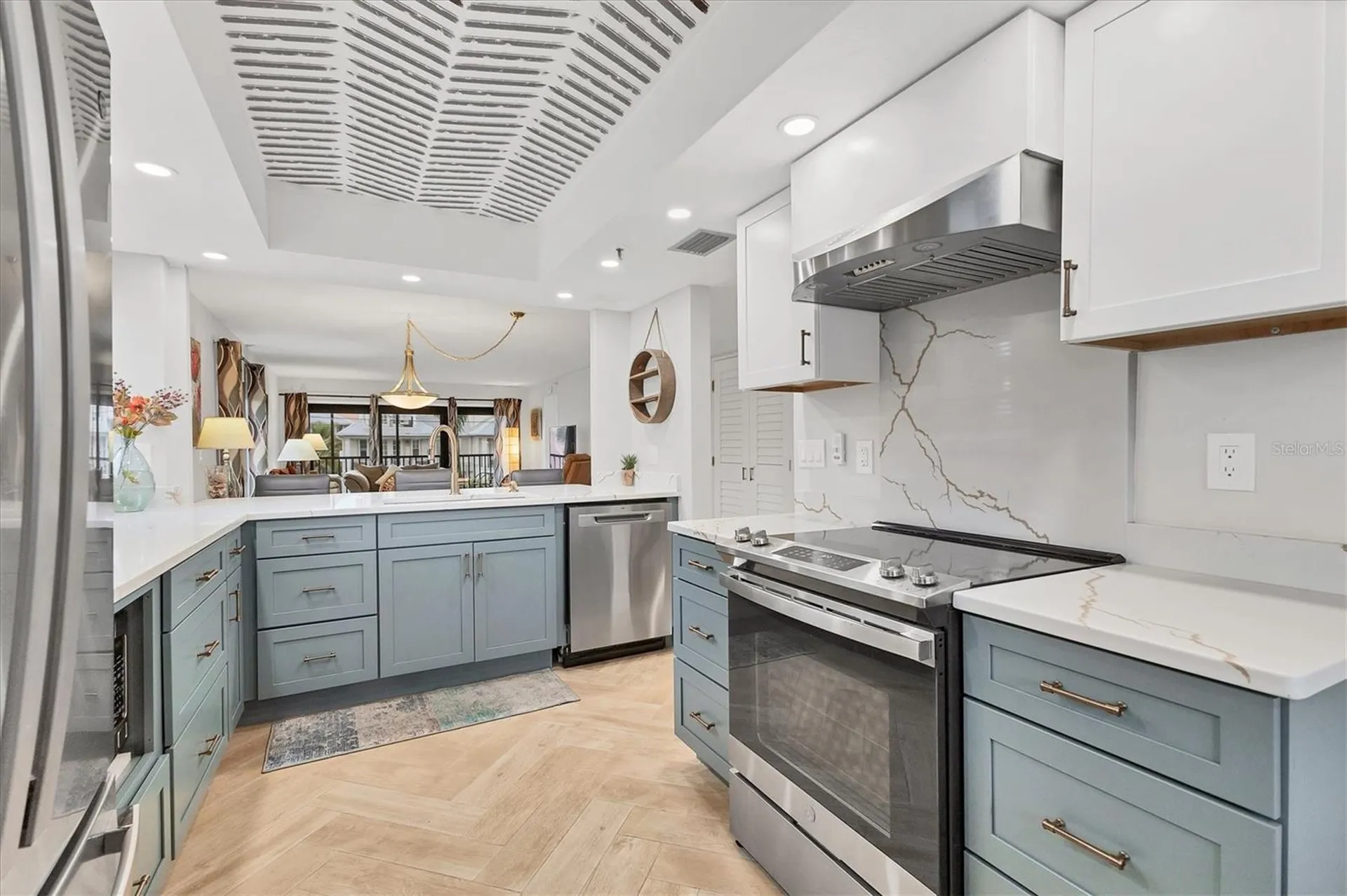 1001 Benjamin Franklin Drive Sarasota FL 34236