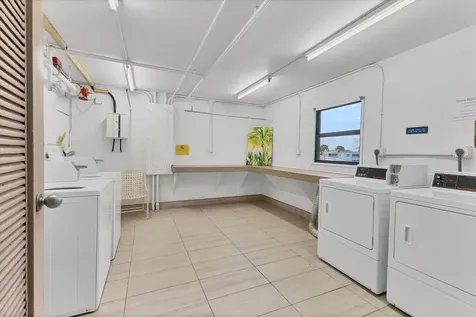 1001 Benjamin Franklin Drive Sarasota FL 34236