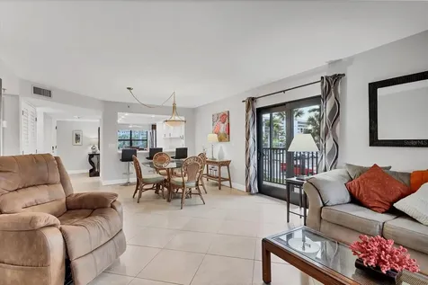 1001 Benjamin Franklin Drive Sarasota FL 34236