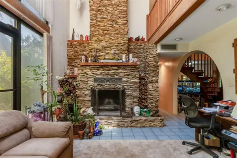 27910 Debbie Road Okahumpka FL 34762