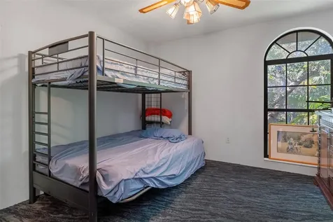 27910 Debbie Road Okahumpka FL 34762