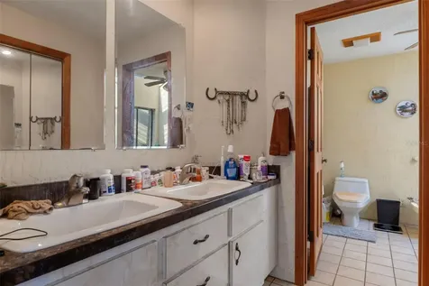 27910 Debbie Road Okahumpka FL 34762
