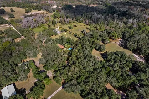 27910 Debbie Road Okahumpka FL 34762