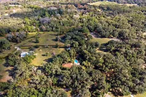 27910 Debbie Road Okahumpka FL 34762