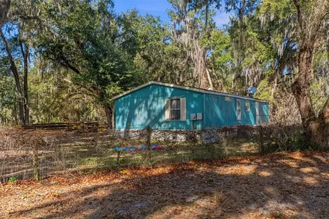 27910 Debbie Road Okahumpka FL 34762