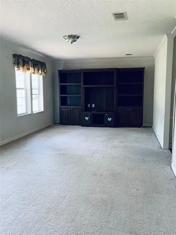 27910 Debbie Road Okahumpka FL 34762