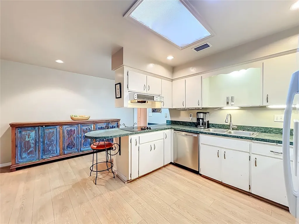 415 Hermitage Drive Altamonte Springs FL 32701