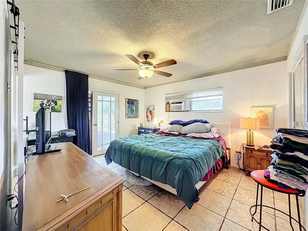 415 Hermitage Drive Altamonte Springs FL 32701