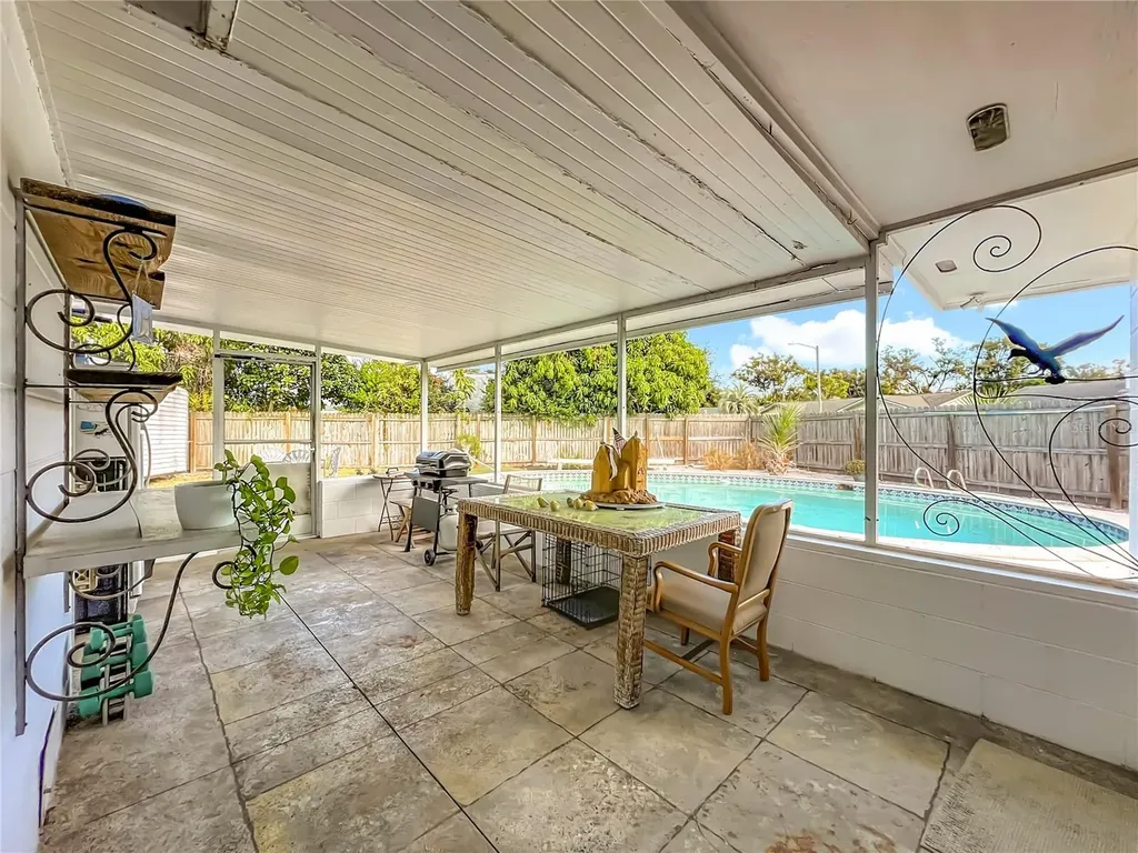 415 Hermitage Drive Altamonte Springs FL 32701