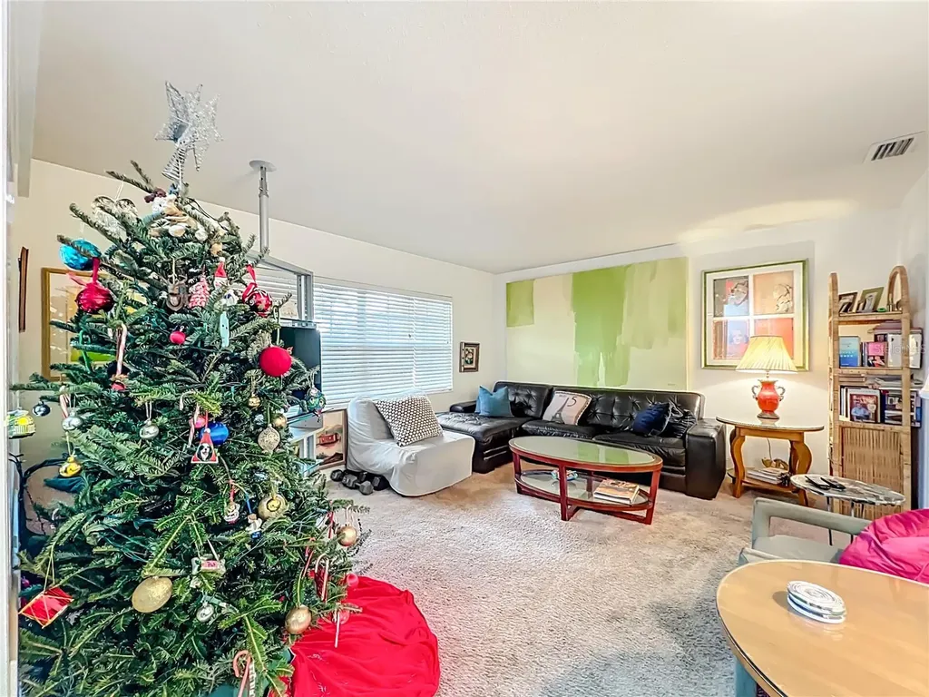 415 Hermitage Drive Altamonte Springs FL 32701