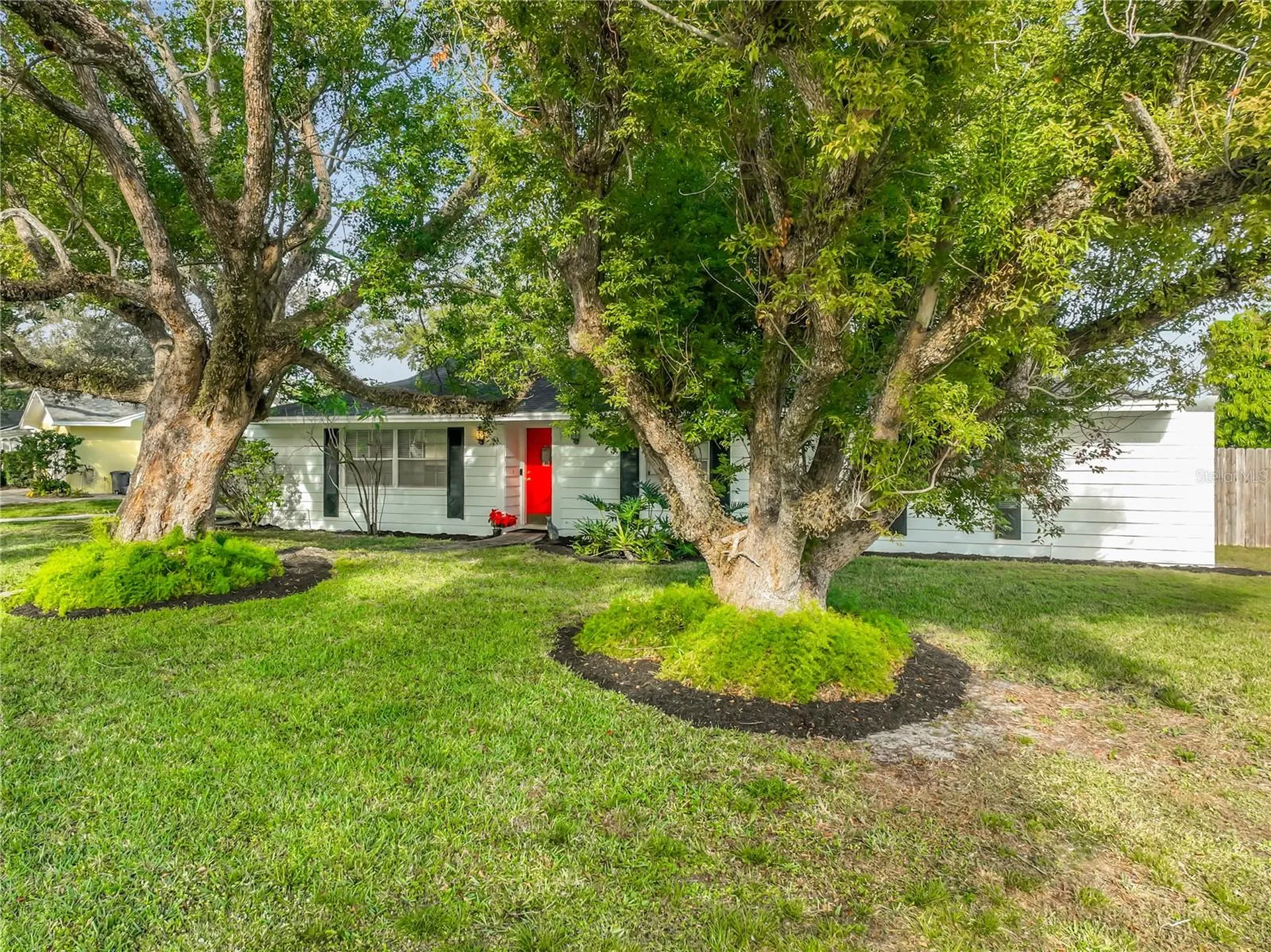 415 Hermitage Drive Altamonte Springs FL 32701