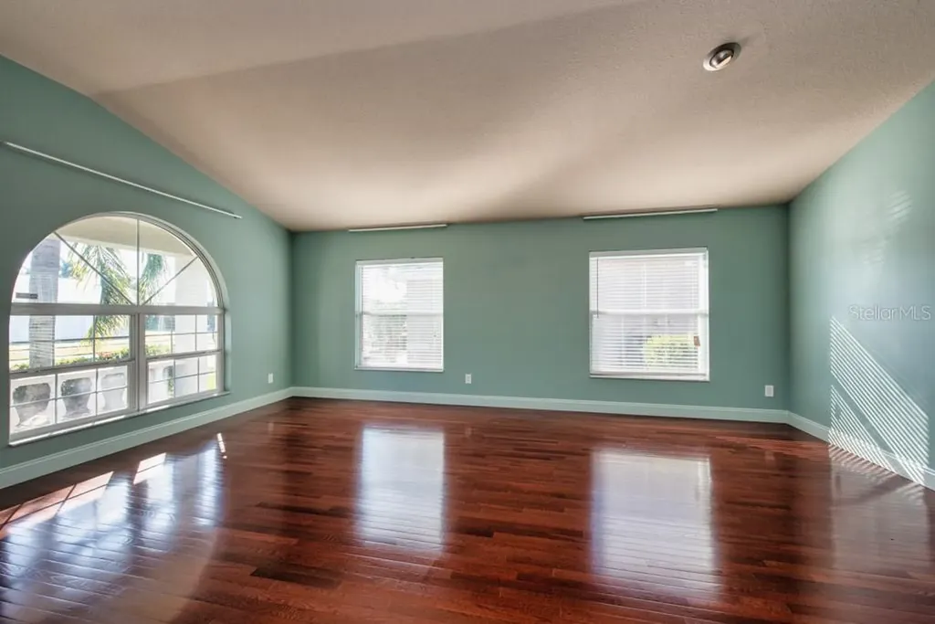 1761 Bonita Bluff Court Ruskin FL 33570