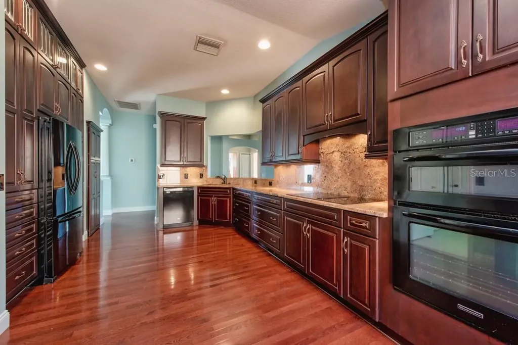 1761 Bonita Bluff Court Ruskin FL 33570