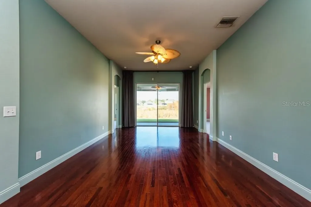 1761 Bonita Bluff Court Ruskin FL 33570