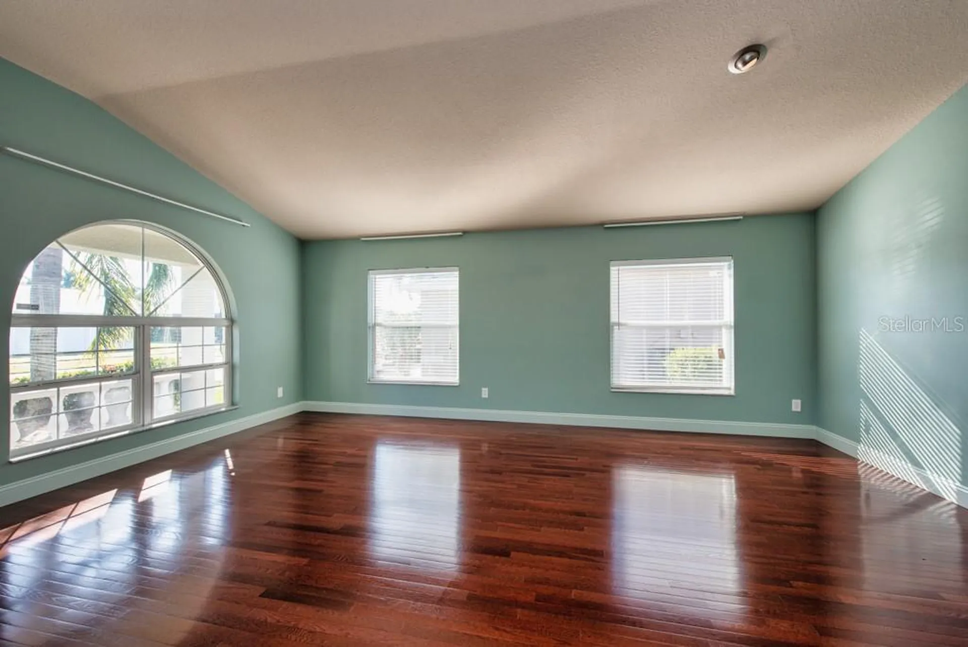 1761 Bonita Bluff Court Ruskin FL 33570