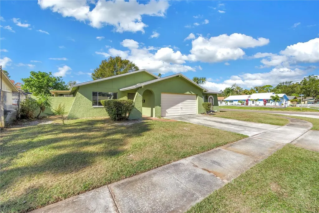 9930 68th Street N Pinellas Park FL 33782