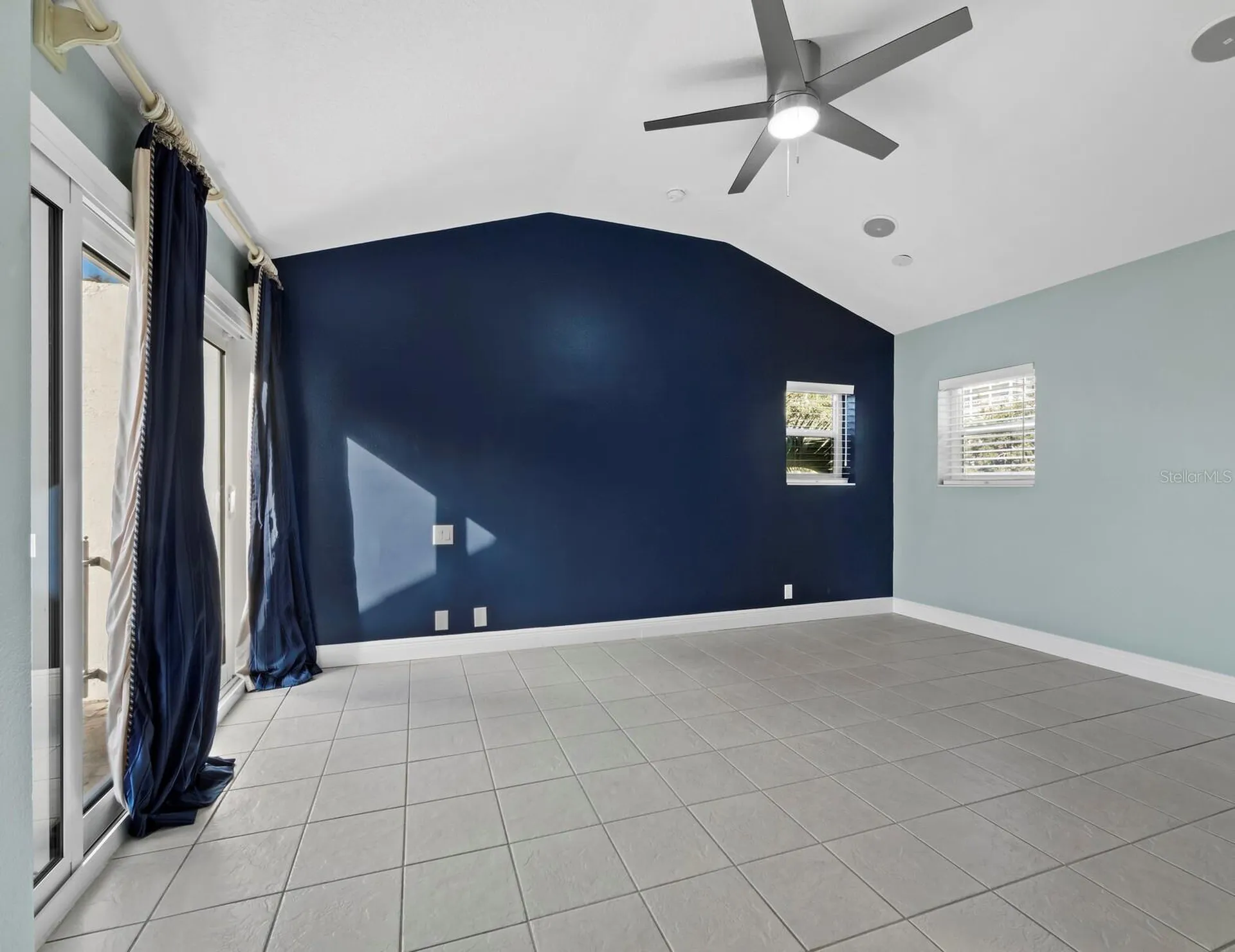 200 Cocoanut Avenue Sarasota FL 34236