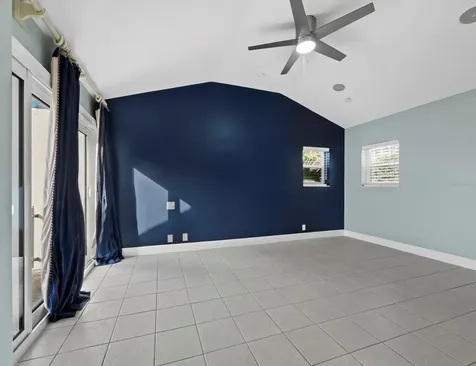 200 Cocoanut Avenue Sarasota FL 34236