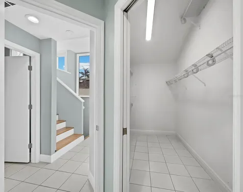 200 Cocoanut Avenue Sarasota FL 34236