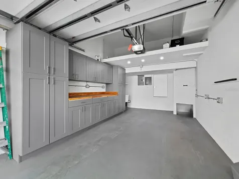 200 Cocoanut Avenue Sarasota FL 34236