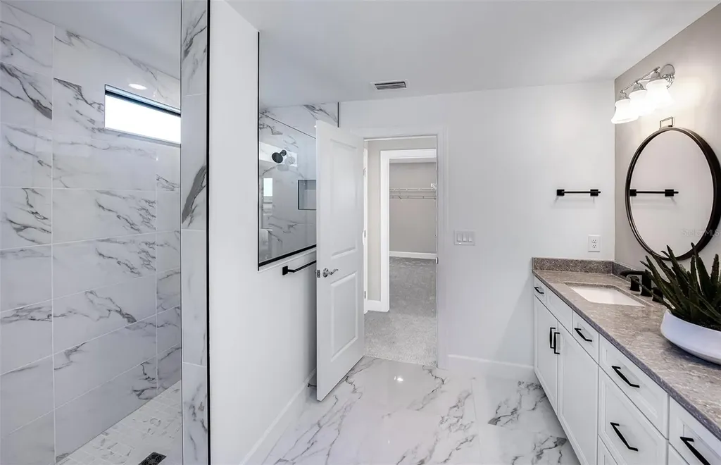 7461 Summer Court Sarasota FL 34231