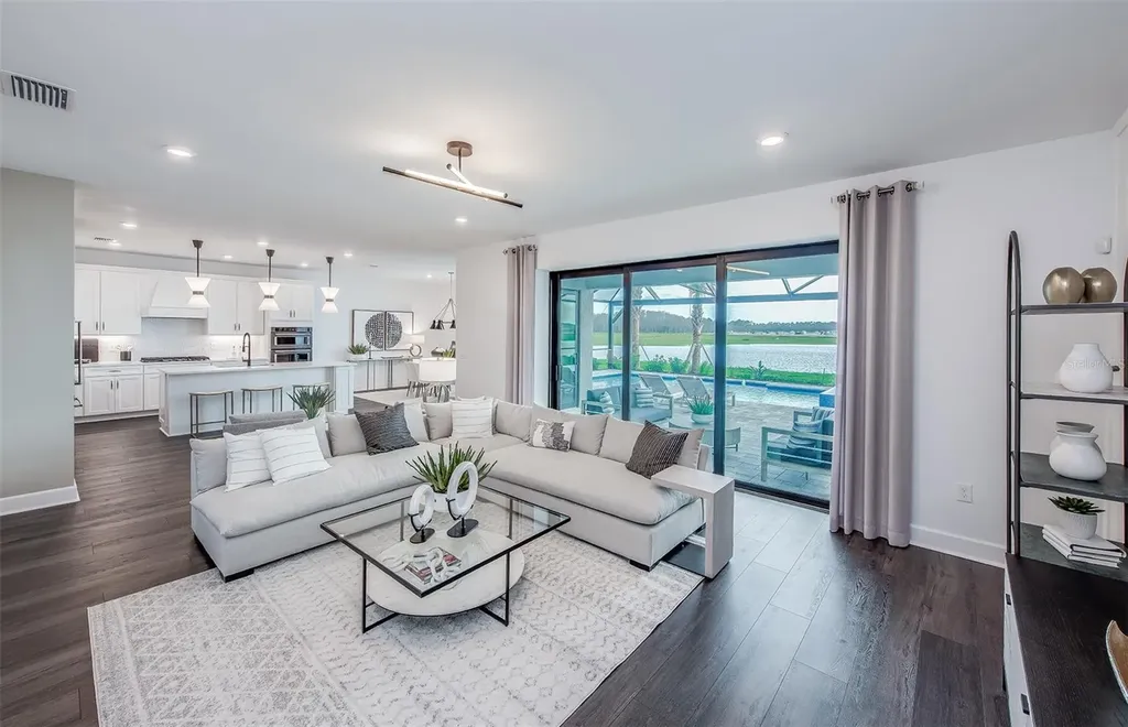 7461 Summer Court Sarasota FL 34231