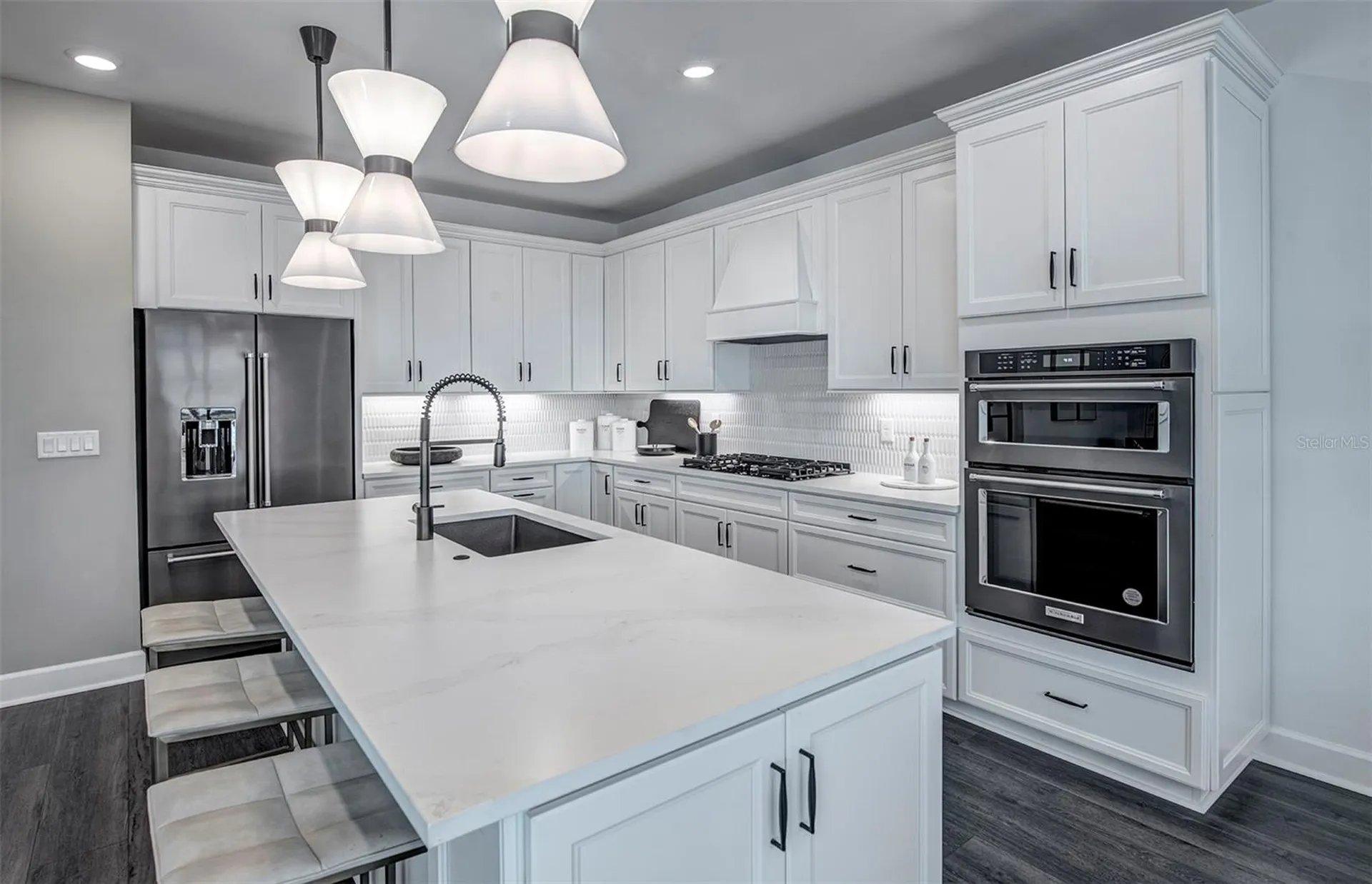 7461 Summer Court Sarasota FL 34231
