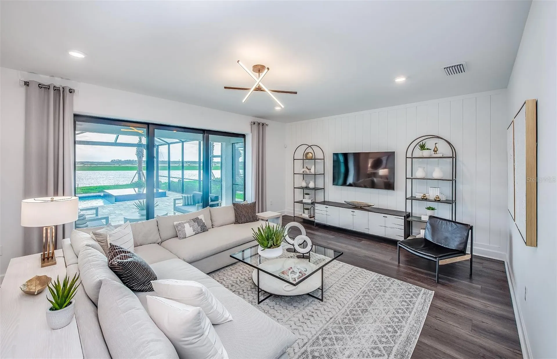 7461 Summer Court Sarasota FL 34231