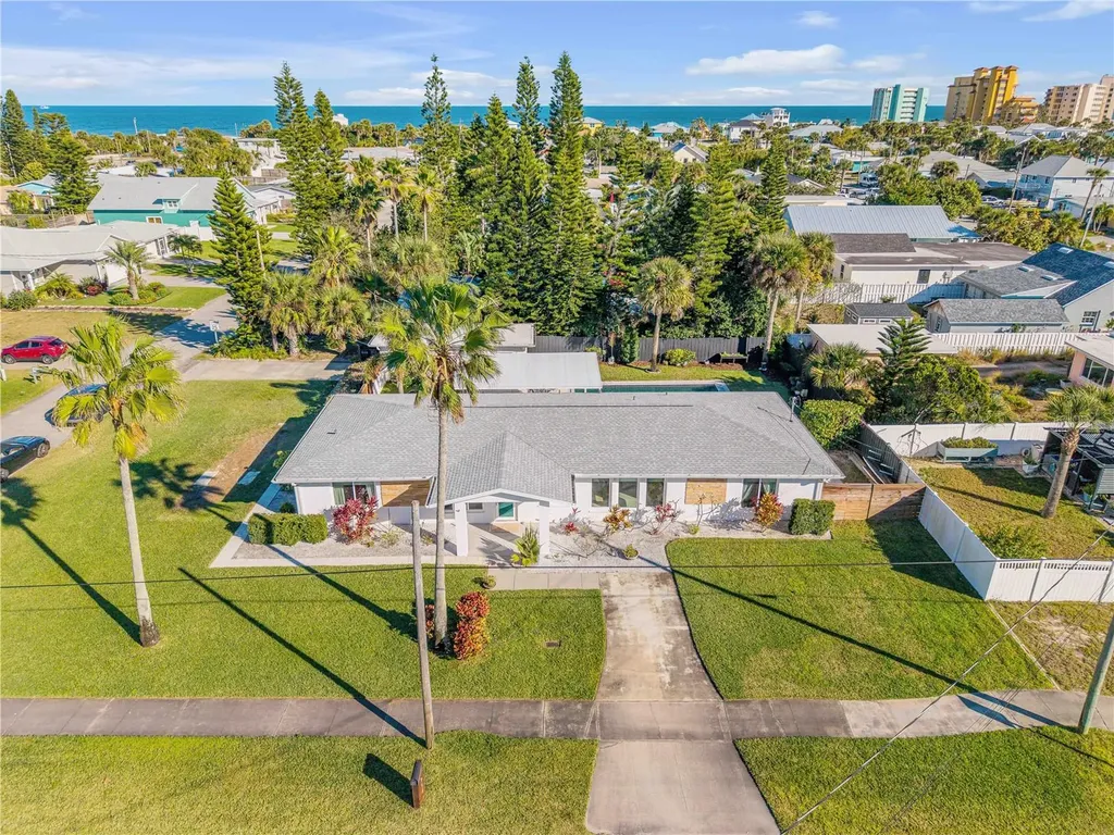 905 N Peninsula Avenue New Smyrna Beach FL 32169
