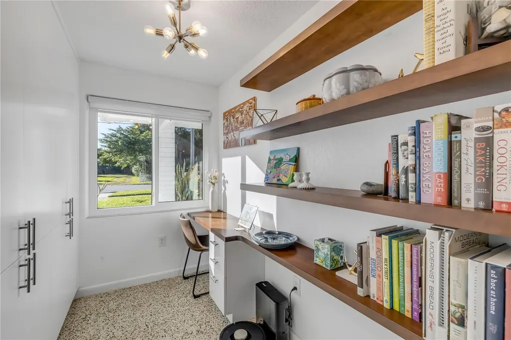 905 N Peninsula Avenue New Smyrna Beach FL 32169