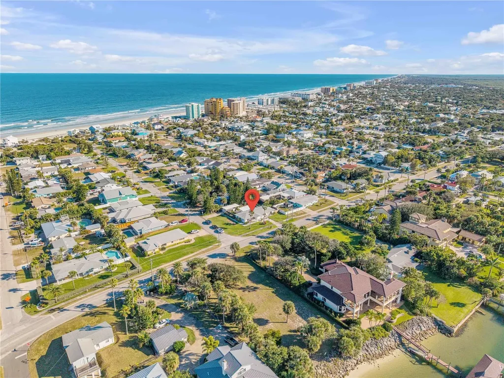 905 N Peninsula Avenue New Smyrna Beach FL 32169