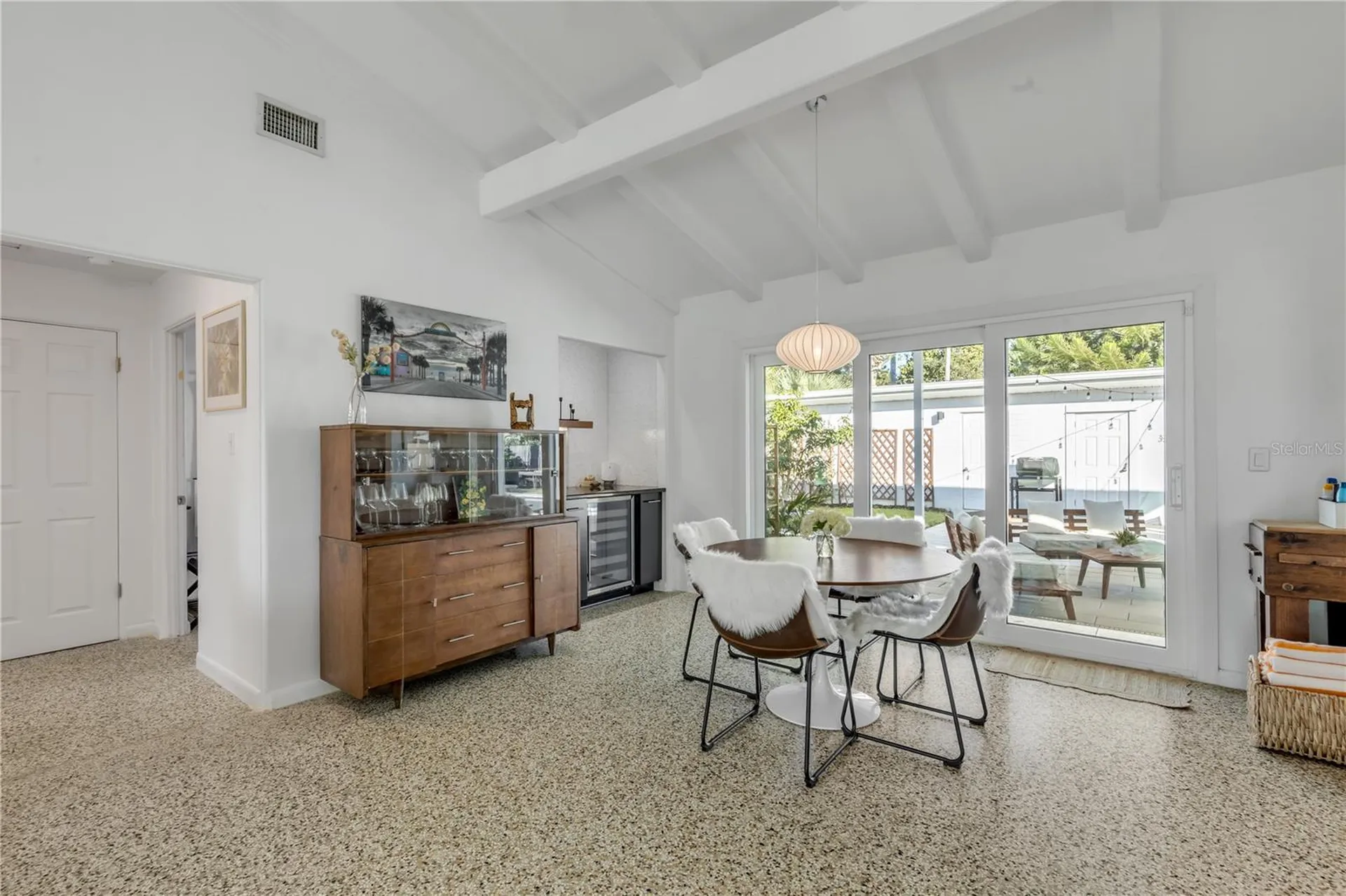 905 N Peninsula Avenue New Smyrna Beach FL 32169