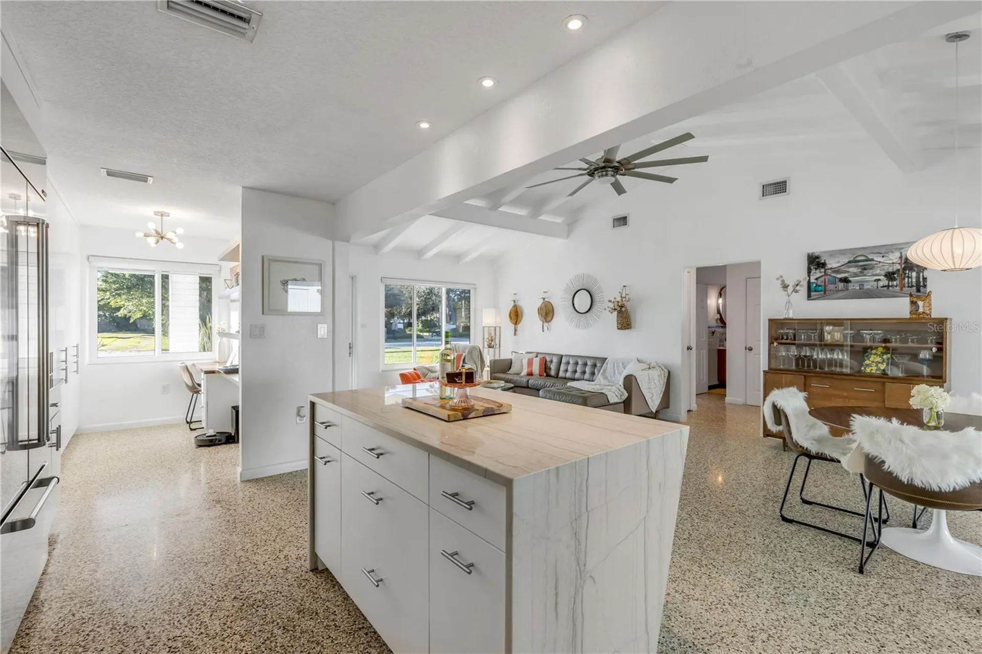 905 N Peninsula Avenue New Smyrna Beach FL 32169