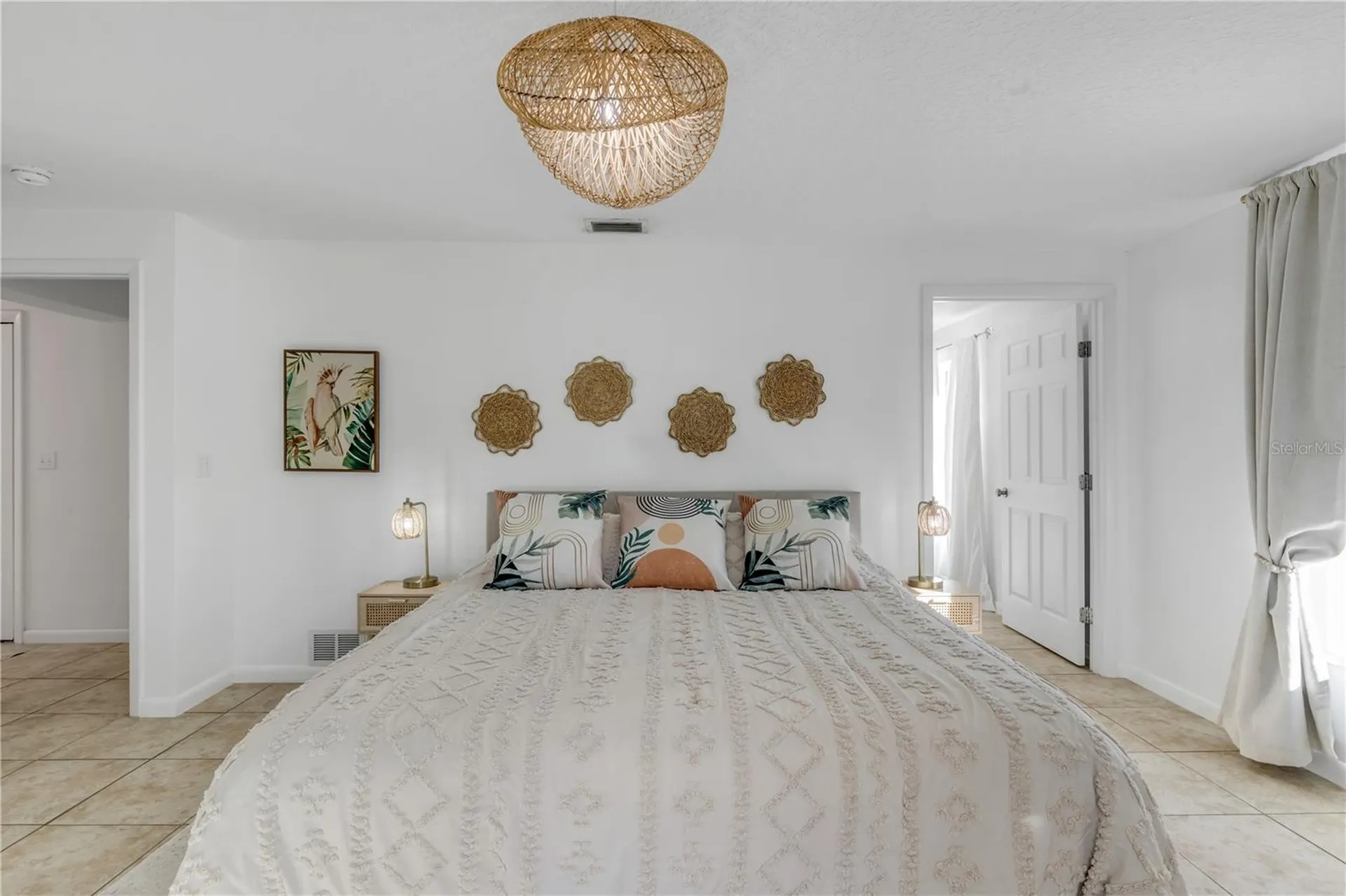 905 N Peninsula Avenue New Smyrna Beach FL 32169