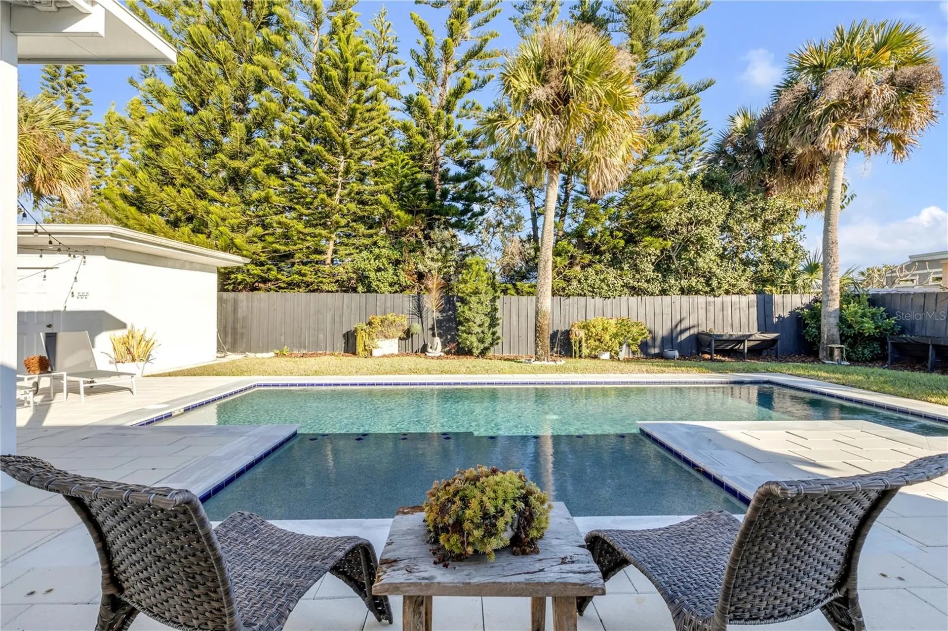 905 N Peninsula Avenue New Smyrna Beach FL 32169