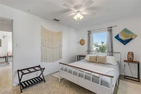 905 N Peninsula Avenue New Smyrna Beach FL 32169