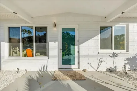 905 N Peninsula Avenue New Smyrna Beach FL 32169