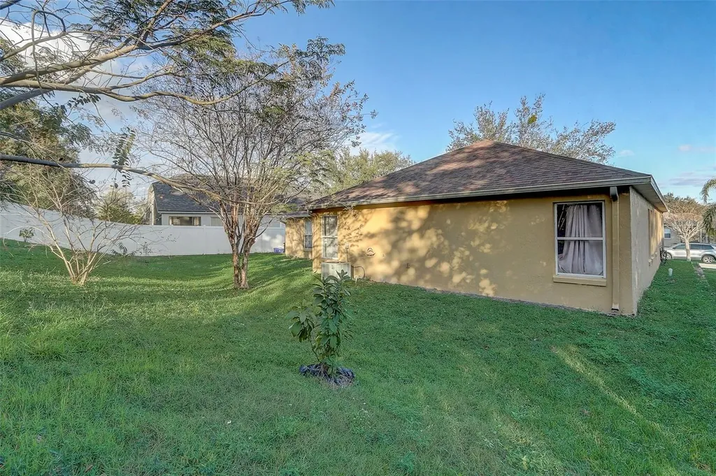 129 Compass Rose Drive Brook Groveland FL 34736