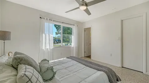 209 Briggs Court Sarasota FL 34237